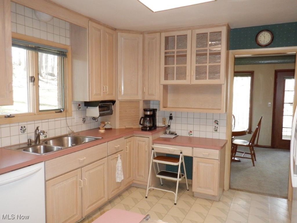 1203 Old Rockside Road Cleveland, OH 44134 - Photo 20 of 50