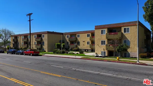 $7,650,000 | 13266 Foothill Boulevard, Sylmar, CA 91342