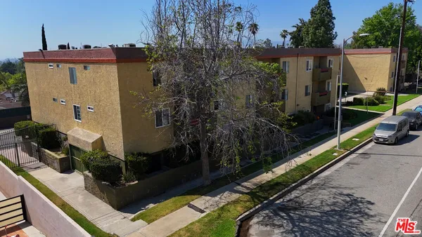 $7,650,000 | 13266 Foothill Boulevard, Sylmar, CA 91342