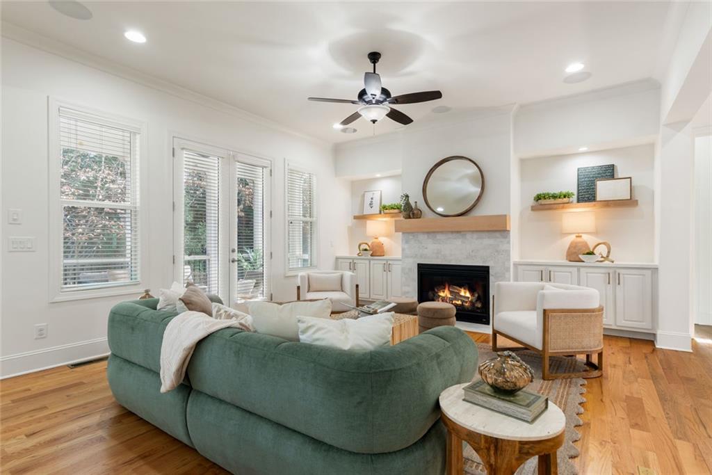 12035 Castleton Court Alpharetta, GA 30022 - Photo 13 of 58