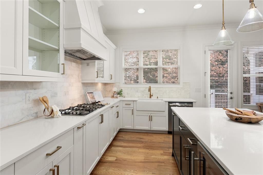 12035 Castleton Court Alpharetta, GA 30022 - Photo 19 of 58