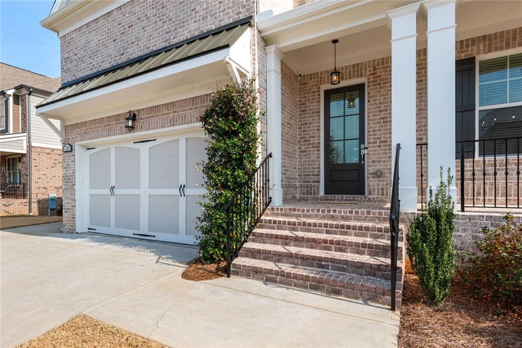 12035 Castleton Court Alpharetta, GA 30022 - Photo 3 of 58