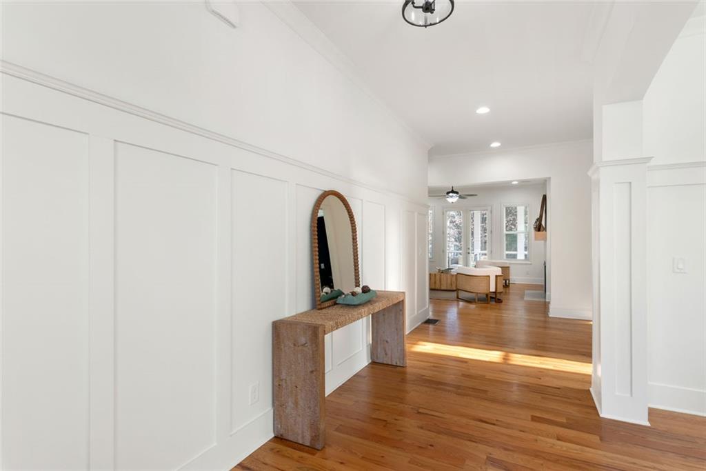 12035 Castleton Court Alpharetta, GA 30022 - Photo 9 of 58