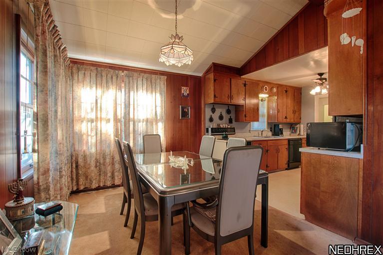 5432 Summit Road Cleveland, OH 44124 - Photo 25 of 25 Easy to love floorplan...