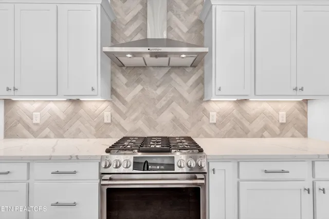 $649,900 | 136 Walelu Trail, Vonore, TN 37885