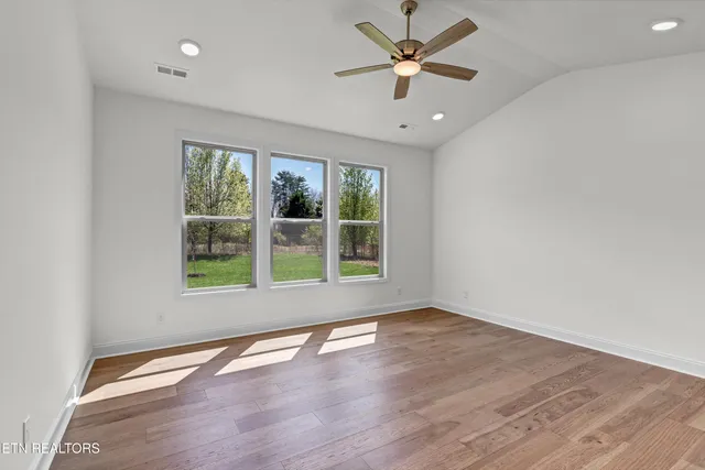 $649,900 | 136 Walelu Trail, Vonore, TN 37885