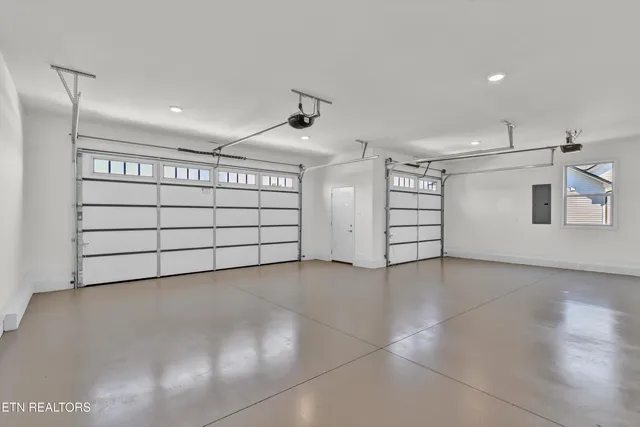 $649,900 | 136 Walelu Trail, Vonore, TN 37885