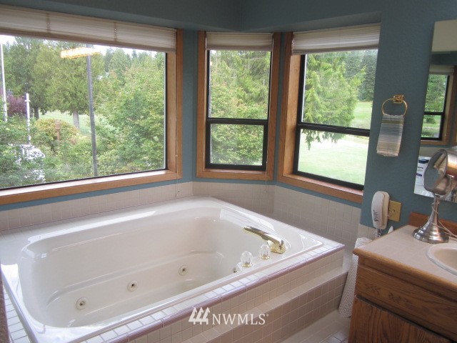 440 East Old Ranch Road Allyn, WA 98524 - Photo 17 of 25 Gallery Image 17
