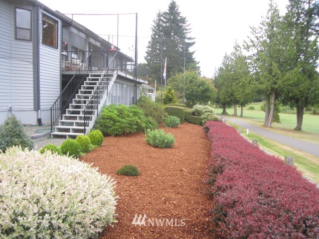 440 East Old Ranch Road Allyn, WA 98524 - Photo 4 of 25 Gallery Image 4