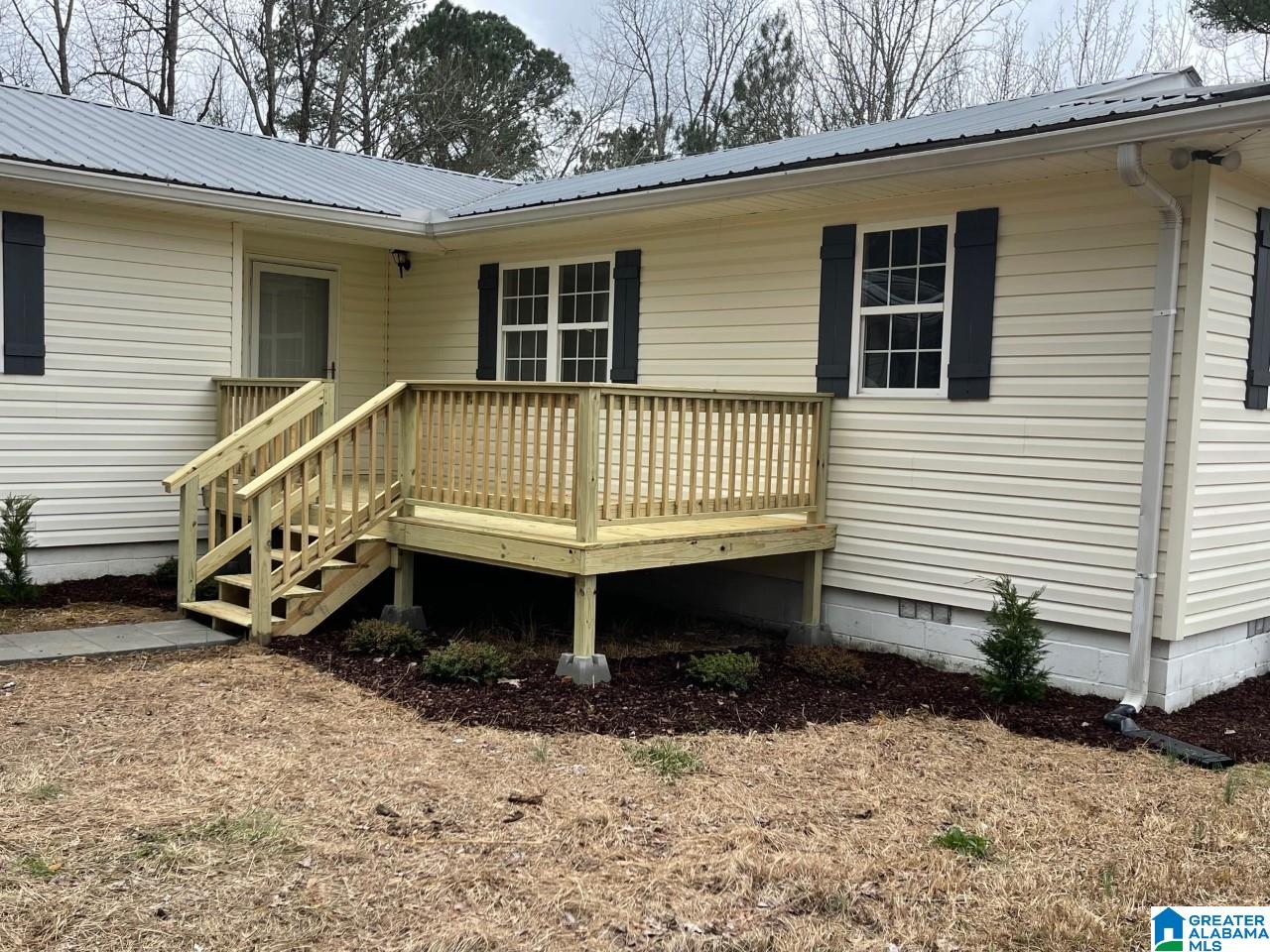 950 Mount View Road Hayden, AL 35079 - Photo 2 of 27