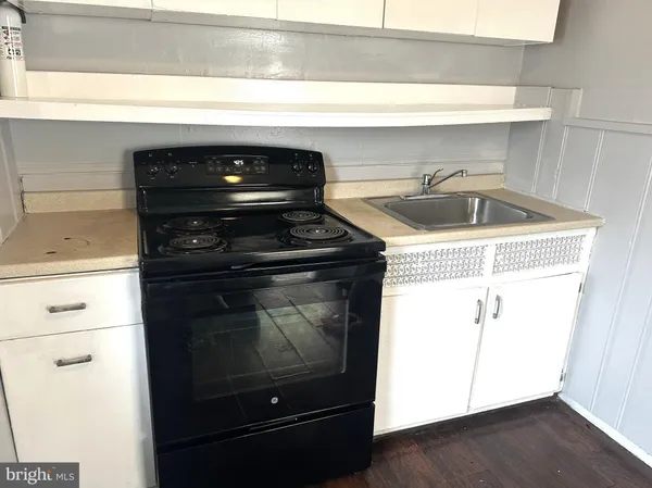 $1,115 | 229 Ridley Avenue, Unit 2, Folsom, PA 19033