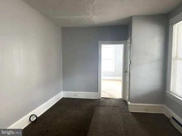 $1,115 | 229 Ridley Avenue, Unit 2, Folsom, PA 19033