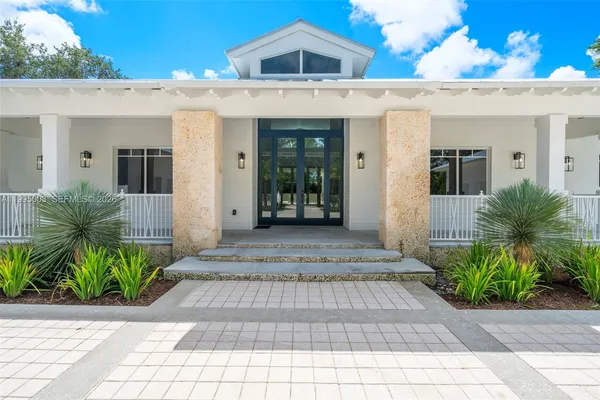 $7,968,000 | 7900 Southwest 118th Street, Pinecrest, FL 33156