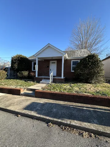 $1,150 | 410 West 13th Street, Hopkinsville, KY 42240