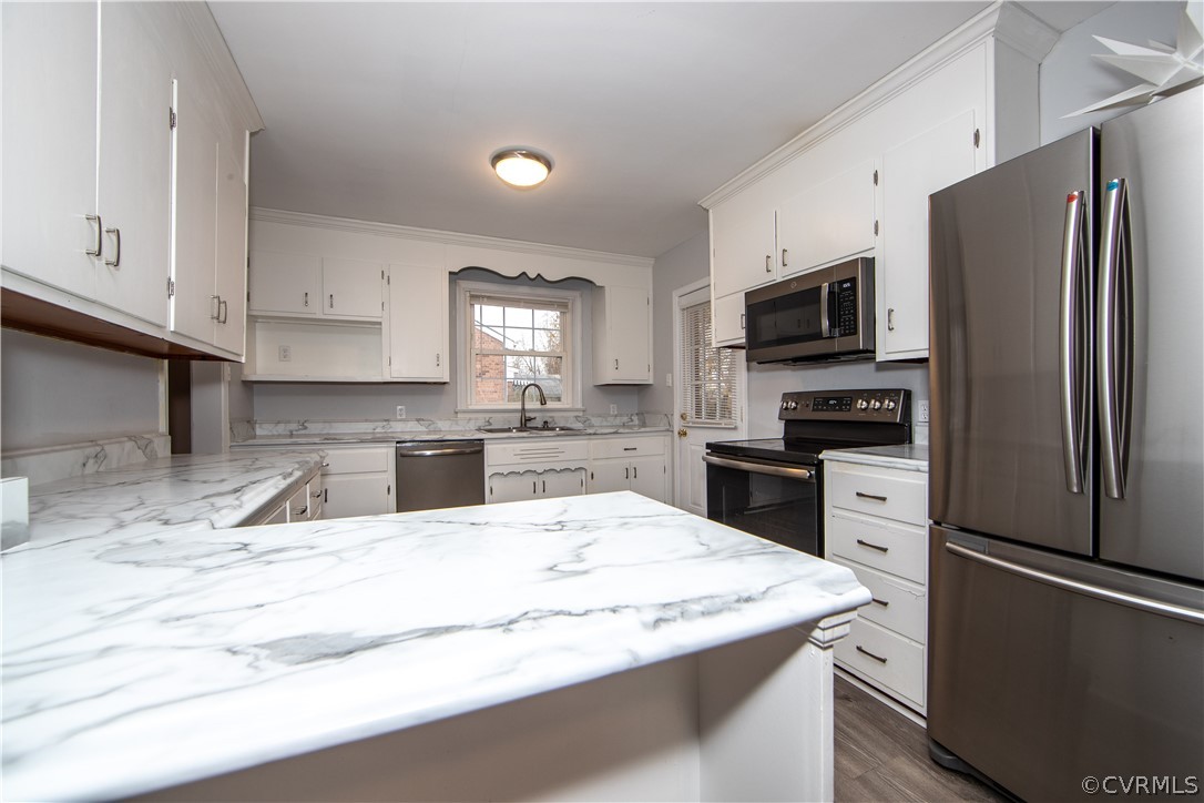 613 Fairlie Road Colonial Heights, VA 23834 - Photo 11 of 26 Gallery Image 11