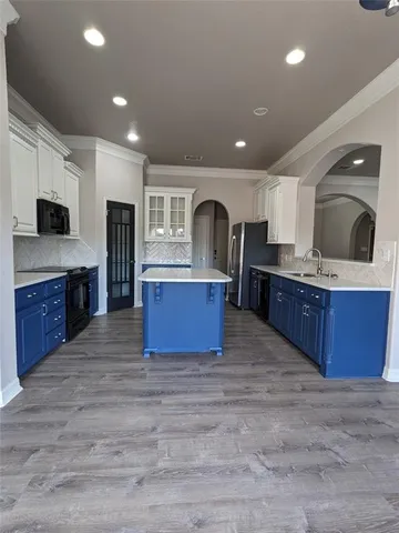 $459,900 | 302 South Cedar Ridge Circle, Robinson, TX 76706