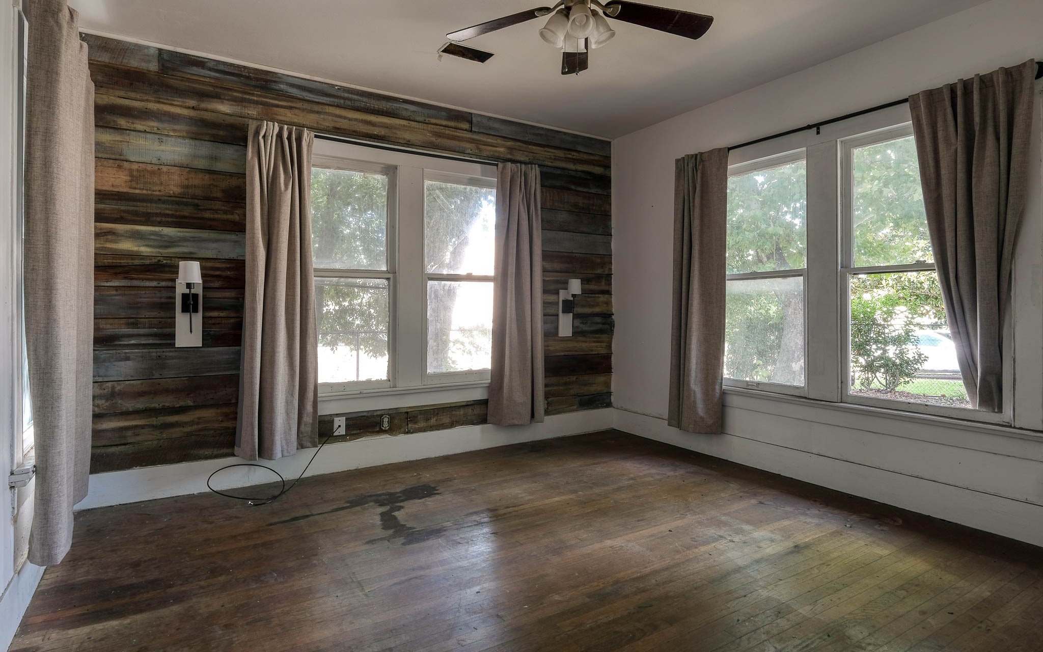 1203 Penick Road Waller, TX 77484 - Photo 18 of 40