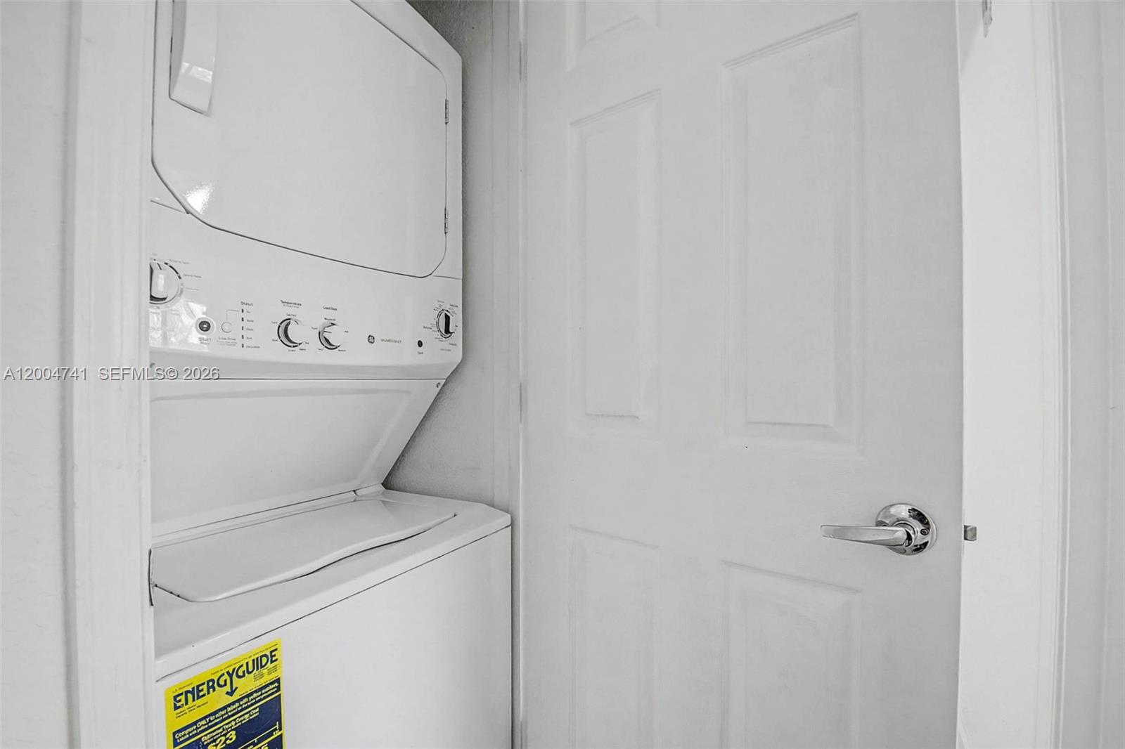 7000 Southwest 80th Street, Unit 104 Miami, FL 33143 - Photo 7 of 11