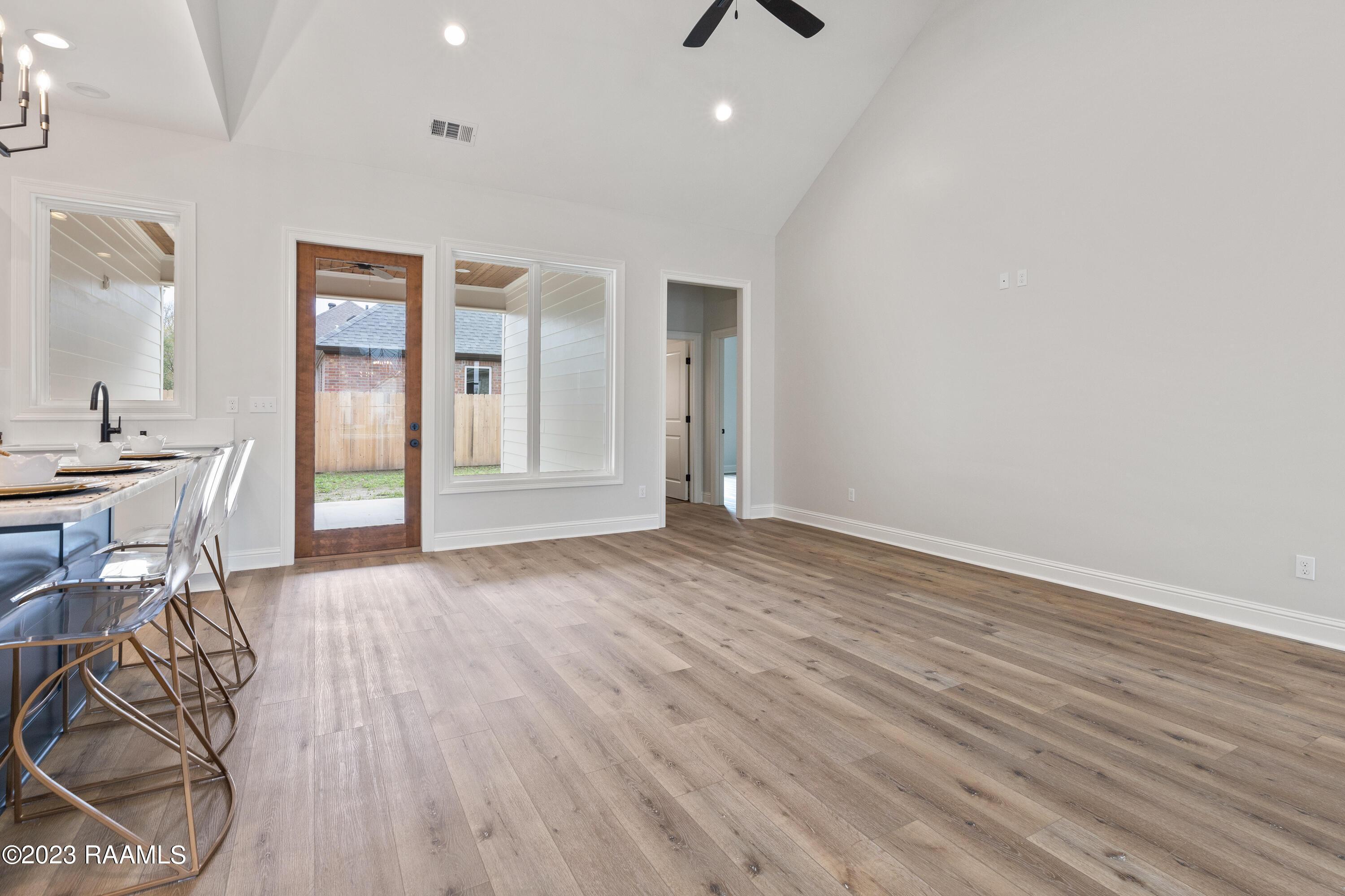 302 Decatur Lane Lafayette, LA 70503 - Photo 4 of 27 302 Decatur-4