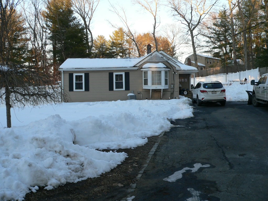35 Eaton Road Framingham, MA 01701 - Photo 1 of 32