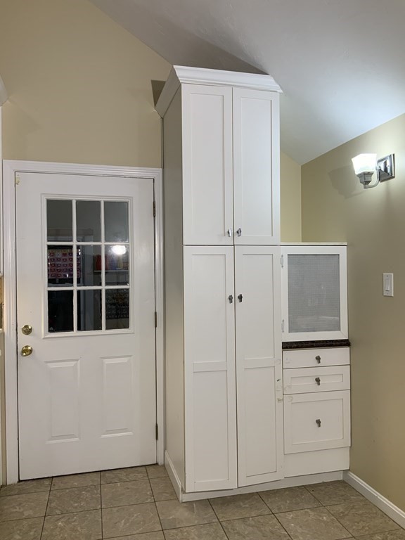 35 Eaton Road Framingham, MA 01701 - Photo 11 of 32