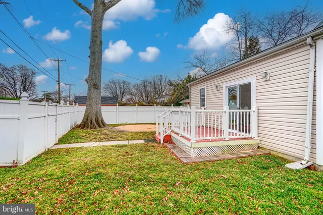 $325,000 | 3013 Dunleer Road, Baltimore, MD 21222