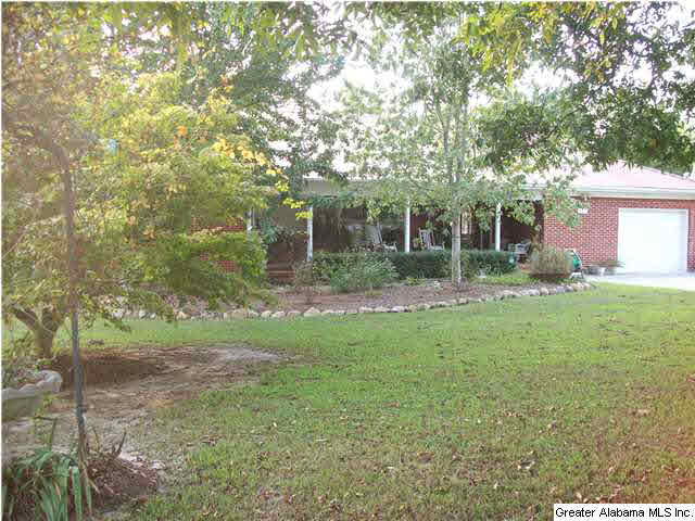 902 County Road 91 Jemison, AL 35085 - Photo 1 of 32