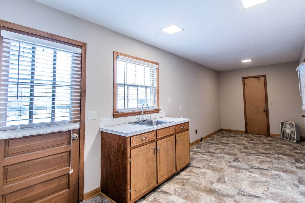 6100 Browning Road Rockfield, KY 42274 - Photo 9 of 32 Gallery Image 9