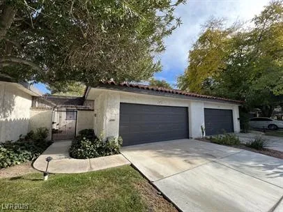 $1,888 | 3452 Pino Circle, Las Vegas, NV 89121