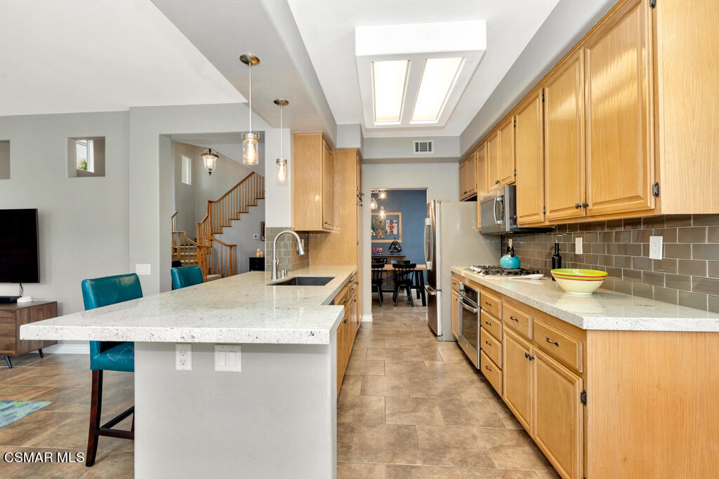 11277 Shadyridge Road Moorpark, CA 93021 - Photo 19 of 53 11277 Shadyridge Road - HsHProd-35