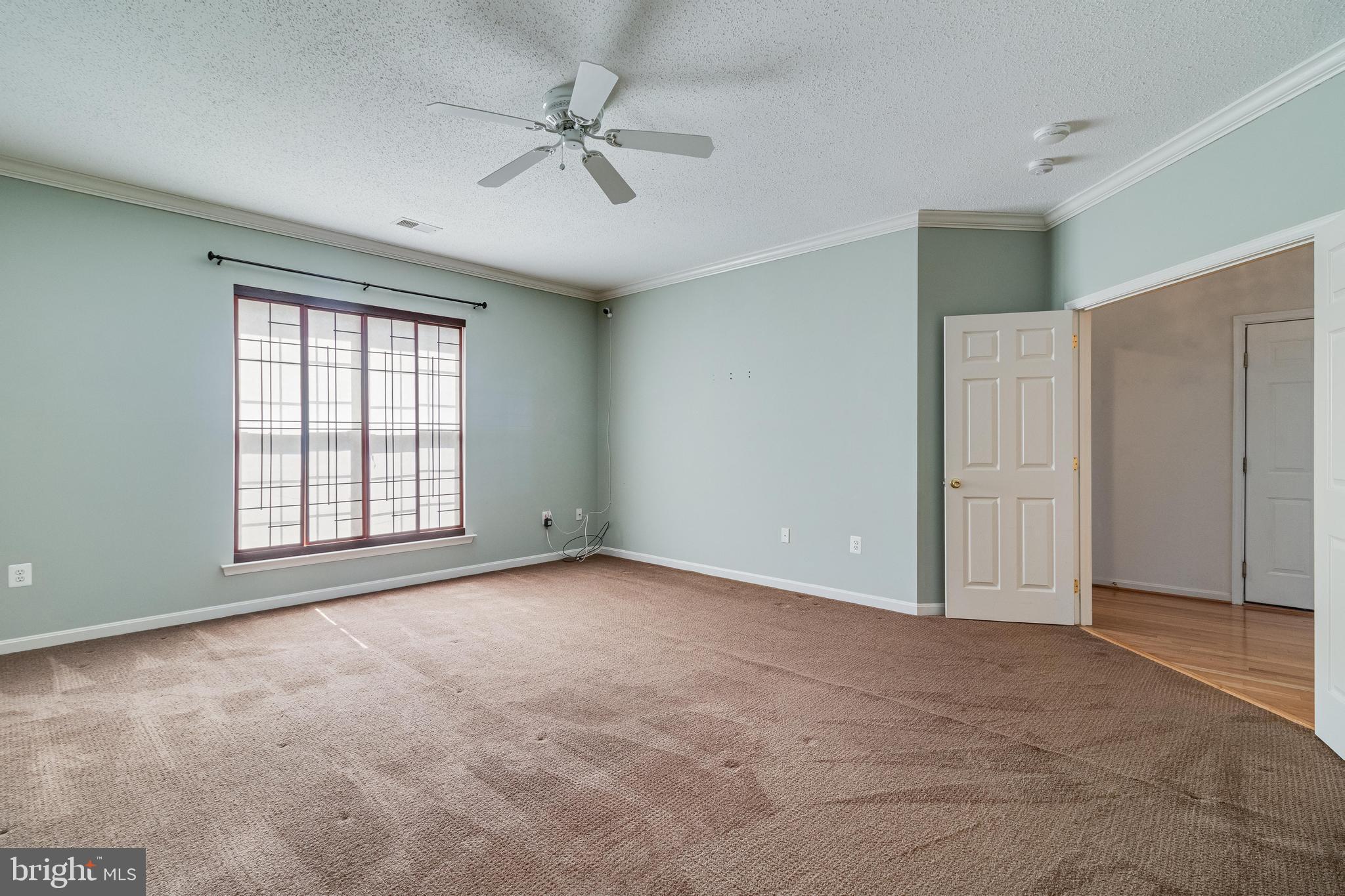 14850 King Charles Drive Issue, MD 20645 - Photo 28 of 63 a view of an empty room with a window