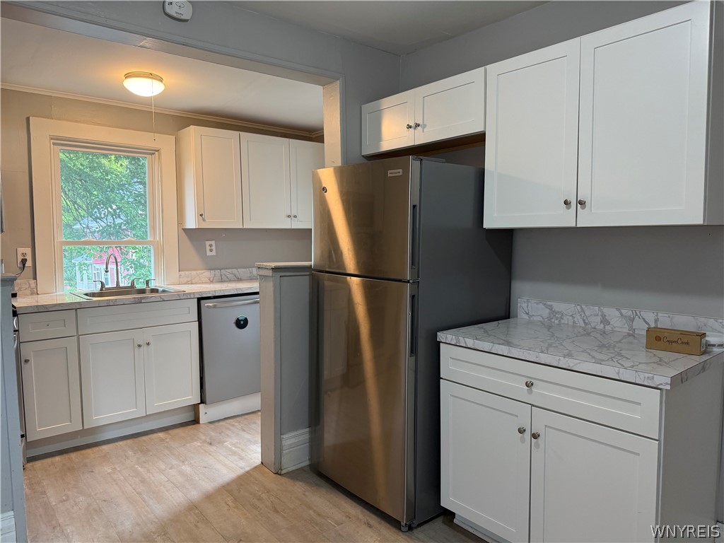 74 Avondale Park Rochester, NY 14620 - Photo 9 of 38 kitchen
