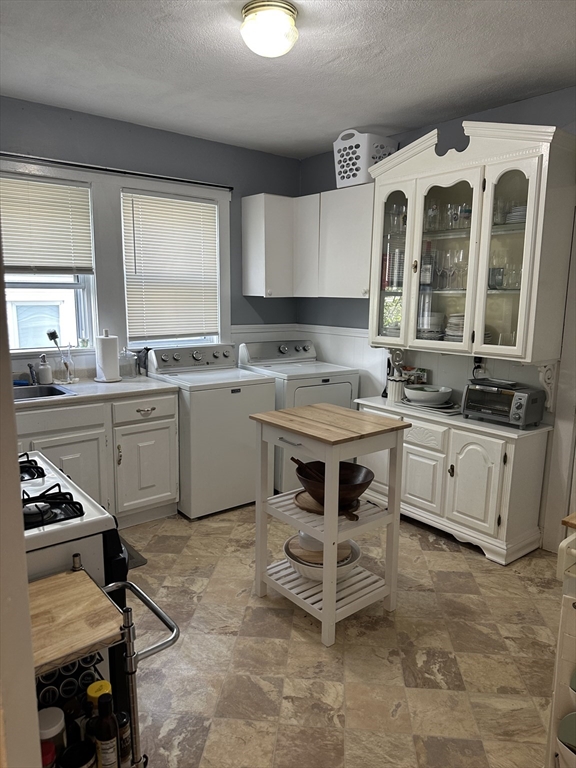 32 Gourley Road, Unit 1 Medford, MA 02155 - Photo 6 of 18