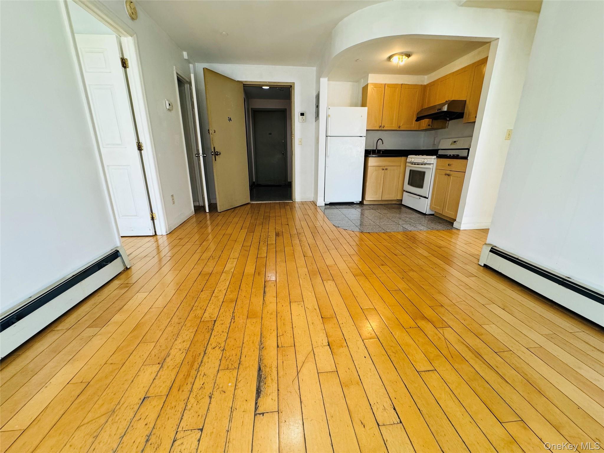 132-49 41st Road, Unit 3A Queens, NY 11355 - Photo 3 of 10