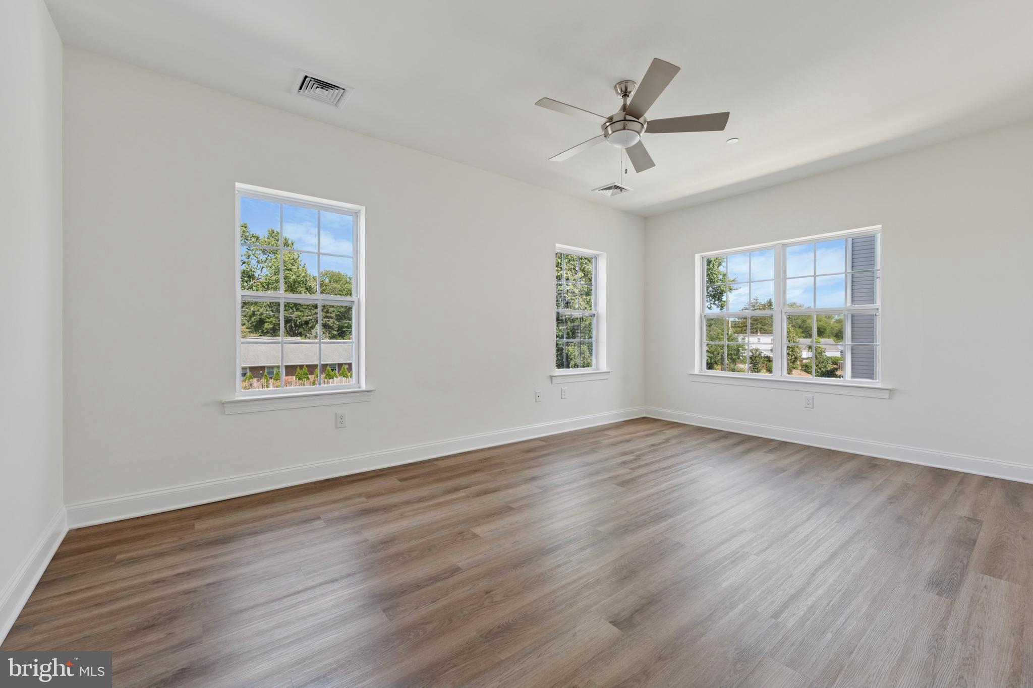 400 Harvin Way, Unit 424 Brookhaven, PA 19015 - Photo 4 of 19