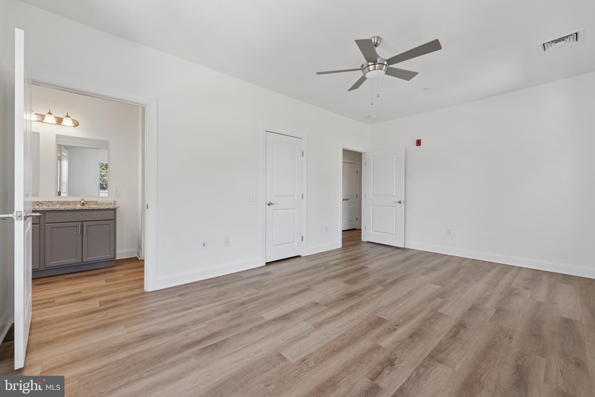 400 Harvin Way, Unit 424 Brookhaven, PA 19015 - Photo 5 of 19