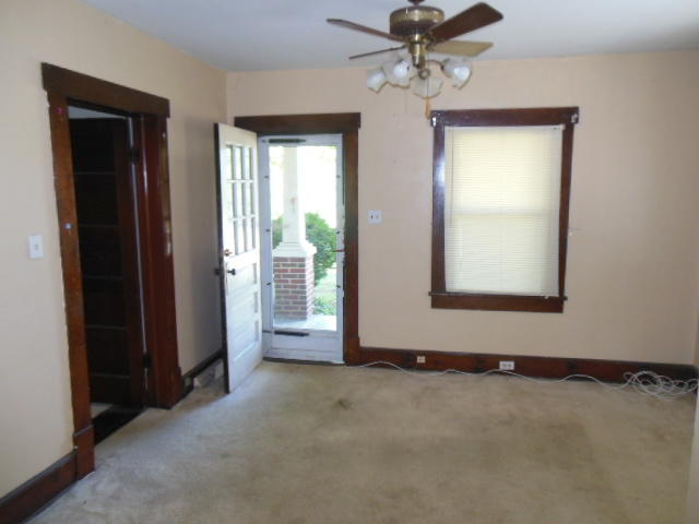 3862 Sterling Road Roanoke, VA 24014 - Photo 12 of 17 DSCN5961