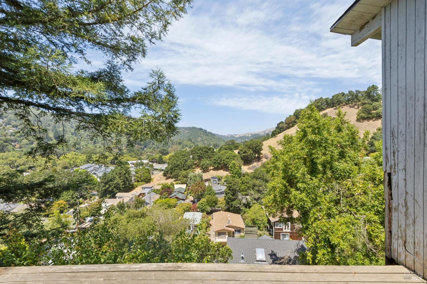 85 Rocca Drive Fairfax, CA 94930 - Photo 6 of 43