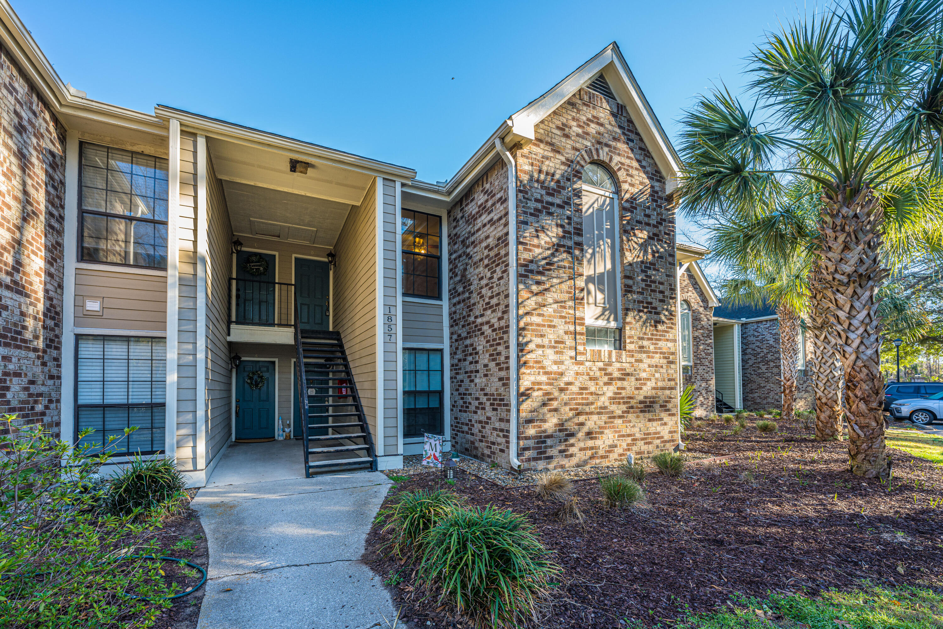 1857 Montclair Drive, Unit D Mount Pleasant, SC 29464 - Photo 2 of 53 1857MontclairDrUnitD006
