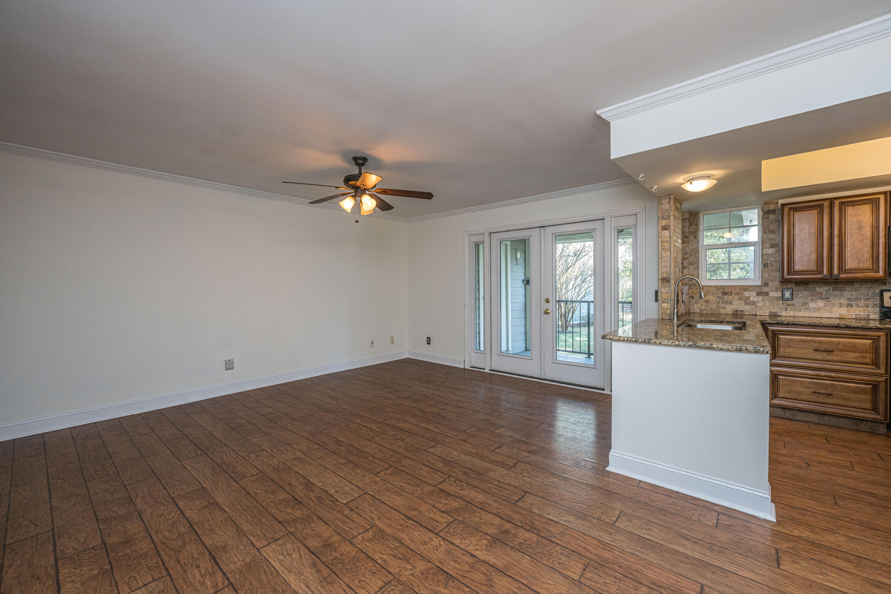1857 Montclair Drive, Unit D Mount Pleasant, SC 29464 - Photo 4 of 53 1857MontclairDrUnitD009