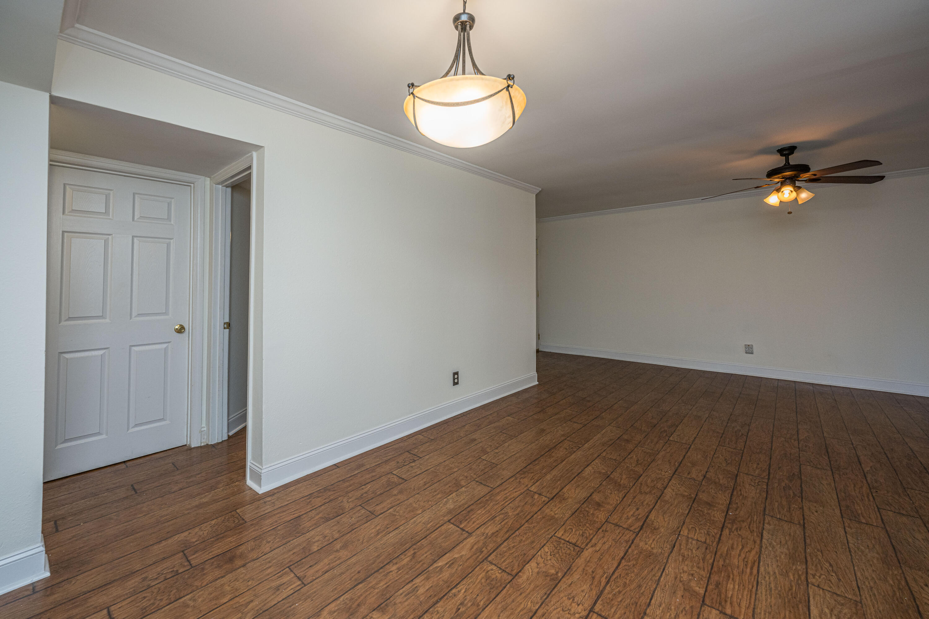 1857 Montclair Drive, Unit D Mount Pleasant, SC 29464 - Photo 6 of 53 1857MontclairDrUnitD012