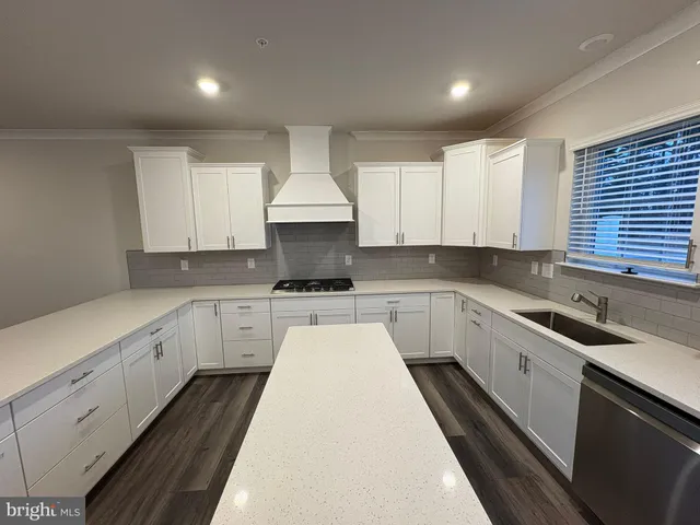 $3,495 | 1753 Water Xing Road, Baltimore, MD 21208