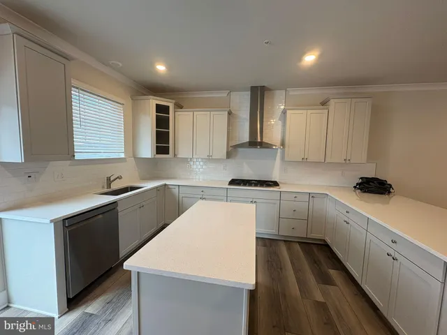 $3,495 | 1753 Water Xing Road, Baltimore, MD 21208