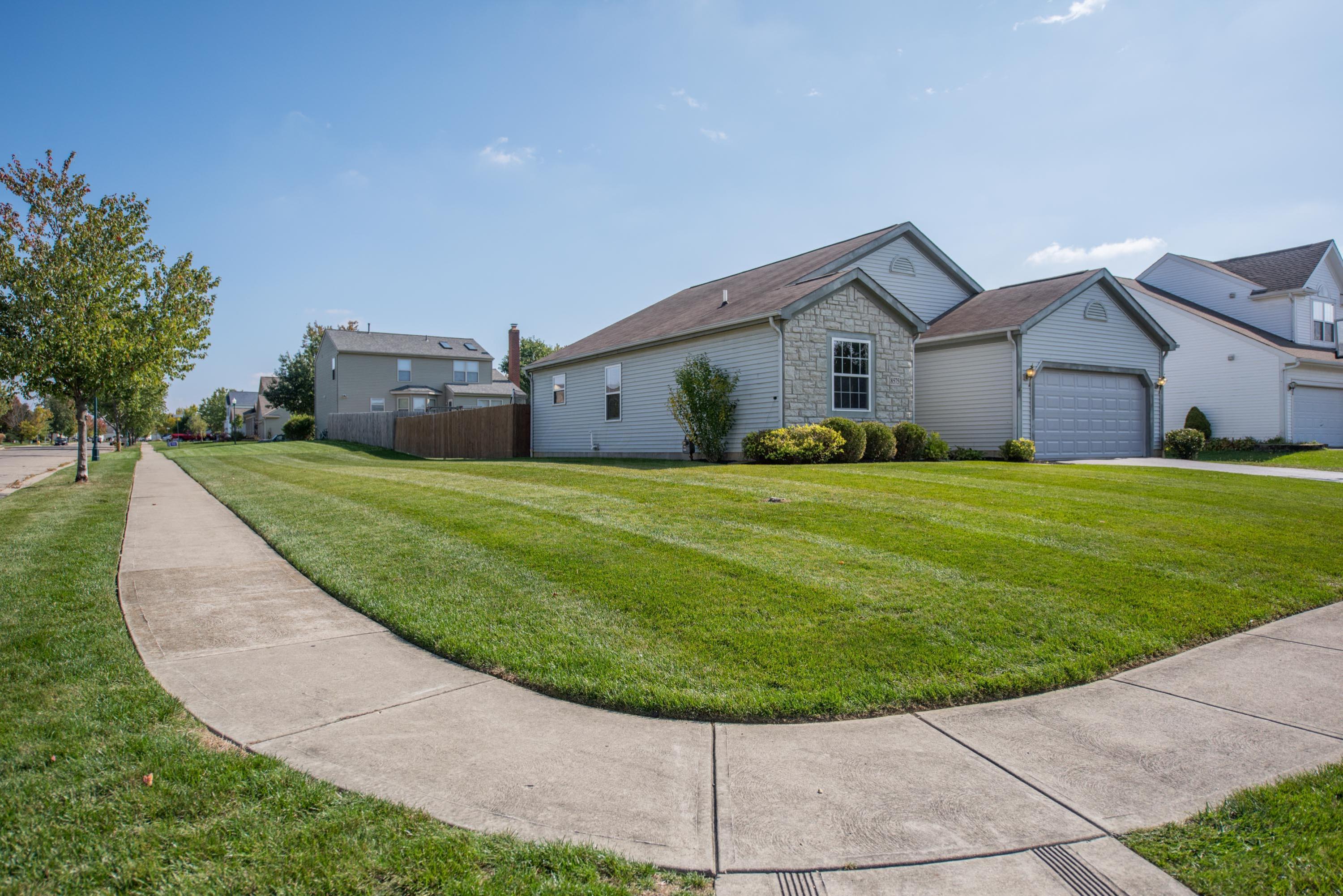 8575 Rodebaugh Road Reynoldsburg, OH 43068 - Photo 4 of 37 Gallery Image 4
