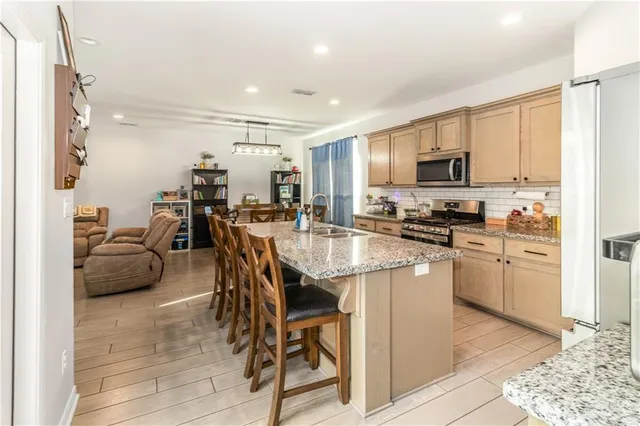 $299,900 | 5613 Escondido Pass, McAllen, TX 78504