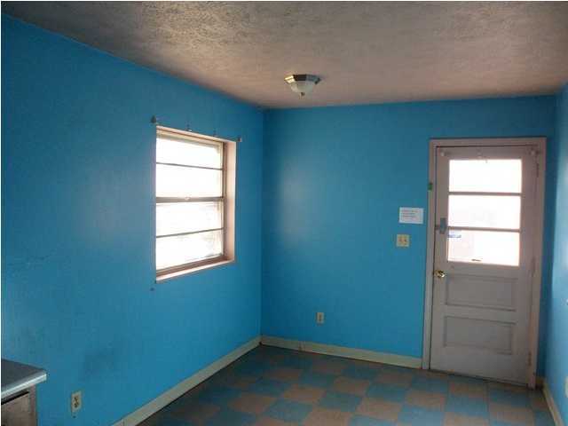 290 Beechland Road Louisville, KY 40229 - Photo 4 of 9 Additional Photo