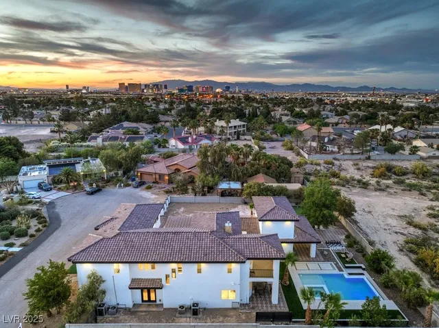$2,000,000 | 282 East Maulding Avenue, Las Vegas, NV 89123