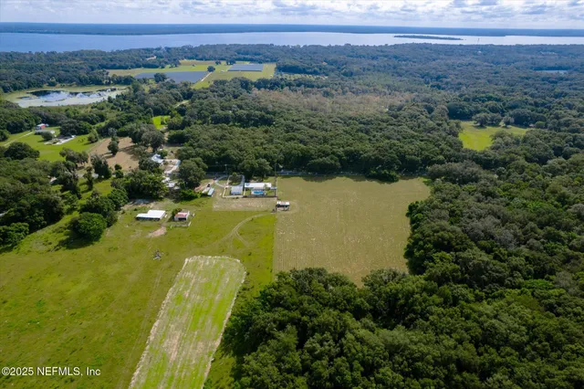 $489,900 | 351 Union Avenue, Crescent City, FL 32112