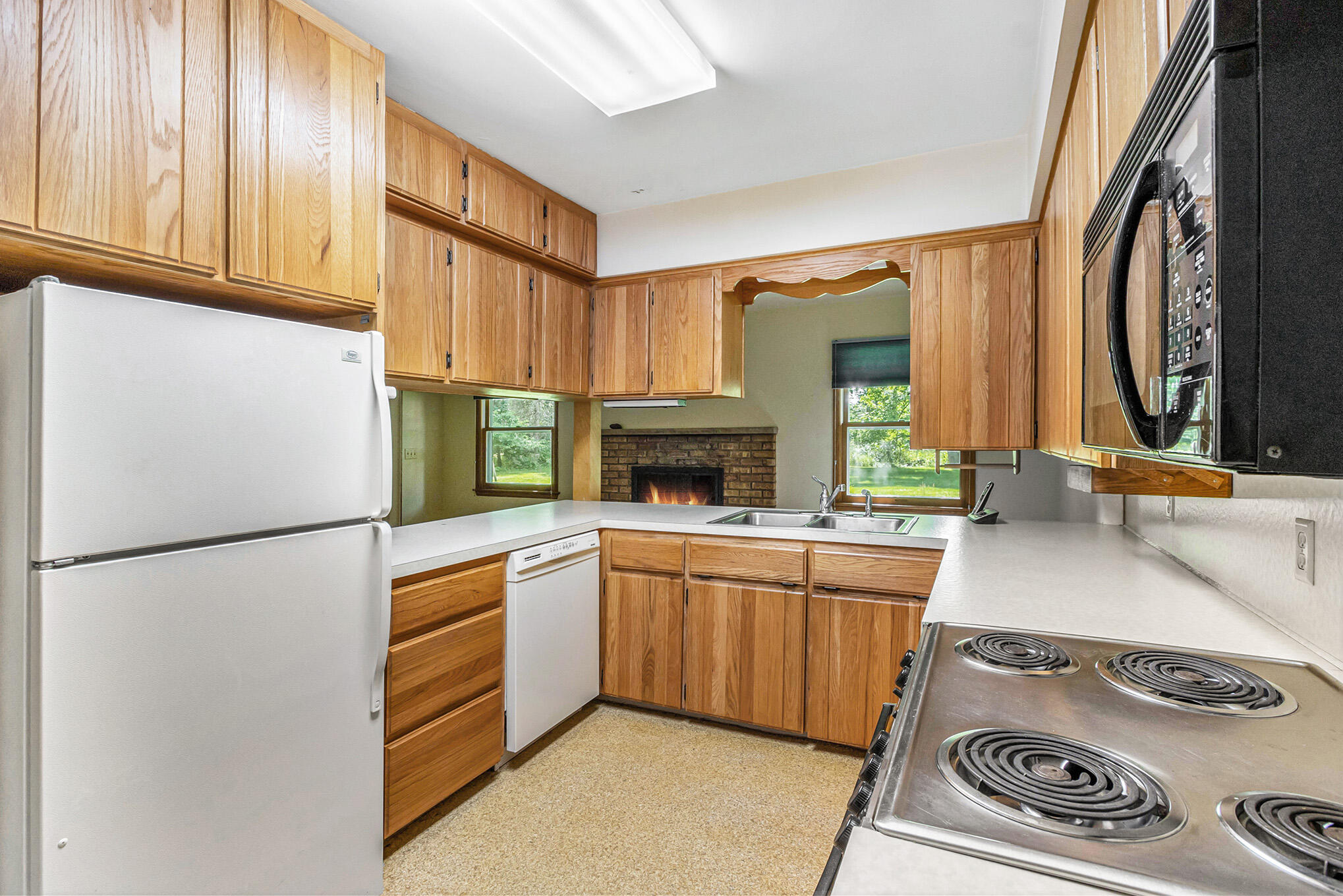 160 Minges Road South Battle Creek, MI 49015 - Photo 8 of 20 160SMinges_14