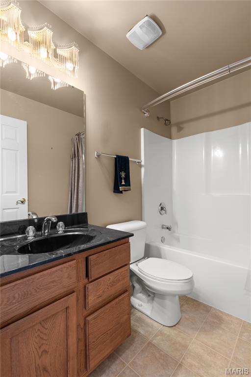 443 Angelique Place St. Charles, MO 63303 - Photo 17 of 26